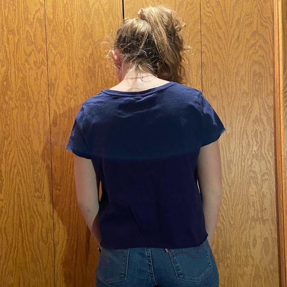 Navy tee - Picture 2 of 3
